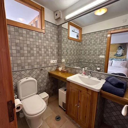 Precioso Estudio En Primera Linea Frente A Islas Cies *